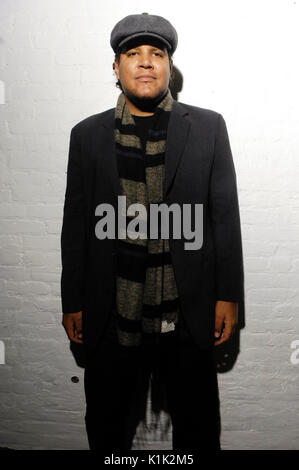 Chris pierce backstage ritratto rockdrive 2009 hotel cafe dicembre 5,2009 di Los Angeles, California. Foto Stock