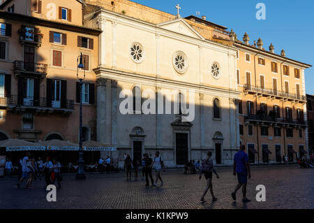 Nostra Signora del Sacro Cuore la chiesa in Piazza Navona, Roma, Italia Foto Stock