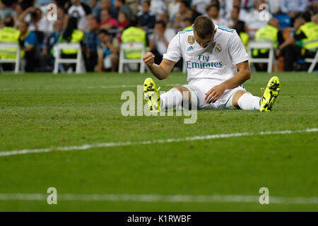 Madrid, Spagna. Il 27 agosto, 2017. Karim Benzema (9) del Real Madrid in player. La Liga tra Real Madrid vs Valencia CF al Santiago Bernabeu a Madrid, Spagna, 27 agosto 2017 . Credito: Gtres Información más Comuniación on line, S.L./Alamy Live News Foto Stock