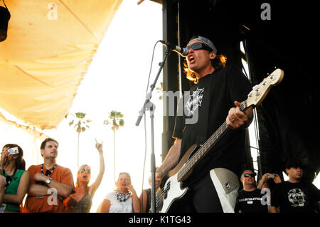 Randy bradbury pennywise esecuzione 2008 Vans warped tour pomona fairgrounds pomona. Foto Stock