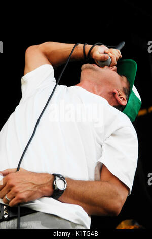 Jim lindberg pennywise esecuzione 2008 Vans warped tour pomona fairgrounds pomona. Foto Stock