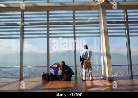 Piattaforma di Osservazione presso il Gran Torre Costanera Tower, La Costanera, La Costanera Center, Santiago del Cile Foto Stock