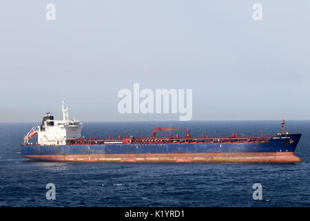 Nordic Agnetha prodotti chimici e petroliferi Tanker IMO 9422639 a Gibilterra nel Mare Mediterraneo Foto Stock