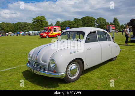 Grigio chiaro Tatra T600 Tatraplan - insoliti restaurato classic car made in Czechoslavakia nel 1949 Foto Stock