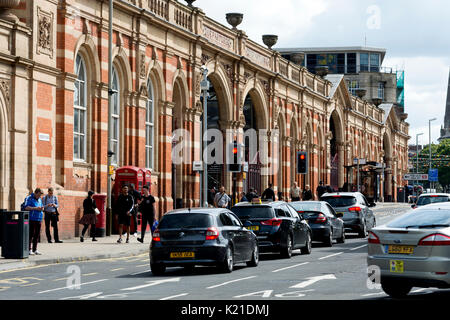 London Road e dalla stazione ferroviaria, Leicester, Regno Unito Foto Stock