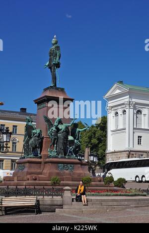 Statua di Alessandro II di Russia, la piazza del senato, Helsinki, Finlandia Foto Stock