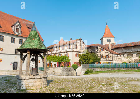 Il vecchio castello medievale, cortile, Harburg, Donau-Ries, Baviera, Germania Foto Stock