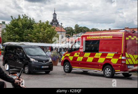 Vastervik, Svezia- Luglio 31, 2017: fire department Rescue Diver Foto Stock