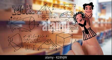 Immagine composita antropomorfi smile degli studenti sulle dita Foto Stock