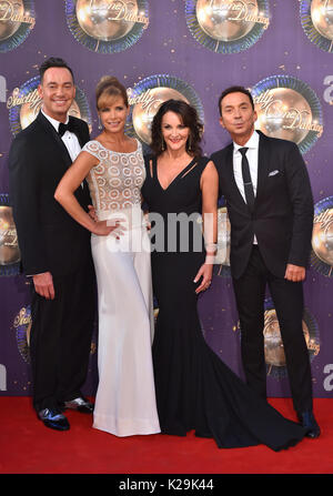 Craig Revel, (L-R) Horwood, Darcey Bussell, Shirley Ballas e Bruno Tonioli al lancio di Strictly Come Dancing 2017 al Broadcasting House di Londra. Stampa foto di associazione. Picture Data: Lunedì 28 Agosto, 2017 Foto Stock