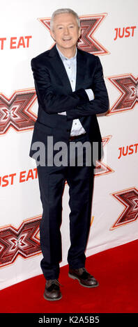 Londra, Regno Unito. Il 30 agosto, 2017. Louis Walsh presso il fattore X Nuova Serie lancio al Picturehouse Central in London Credit: Alfa foto/Alamy Live News Foto Stock