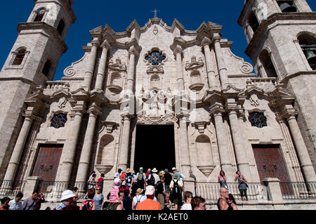 Catedral de la Habana (cattedrale de L Avana) in Havana Cuba Foto Stock
