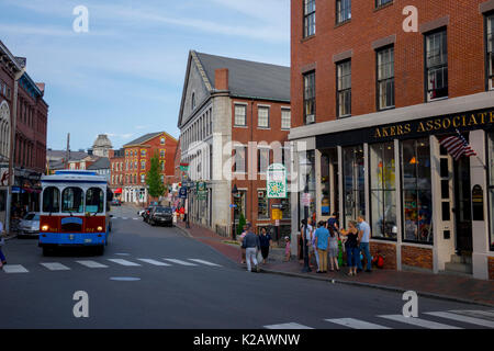 Stati Uniti Maine ME Portland Fore Street nel vecchio centro di Portland città negozi e ristoranti Foto Stock