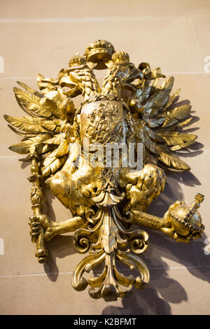 Lo stemma della federazione famiglia imperiale nel Bowes Museum, Barnard Castle, Regno Unito. Foto Stock