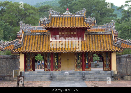 Tempio vicino alla entrata del Tu Duc tomba Foto Stock