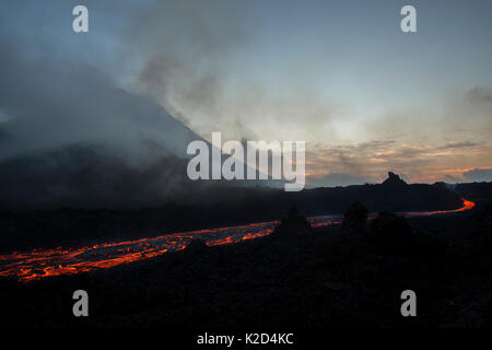 Il fiume di lava dall eruzione del vulcano di Fogo, isola di Fogo, Capo Verde, 29 novembre 2014. Foto Stock