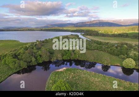 Veduta aerea Insh Marshes Riserva Naturale Nazionale, Cairngorms National Park, Scotland, Regno Unito, maggio 2016. Foto Stock