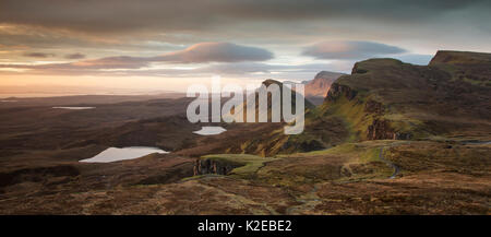 Vista verso sud dalla Quiraing, Trotternish, Isola di Skye in Scozia, aprile 2014. Foto Stock