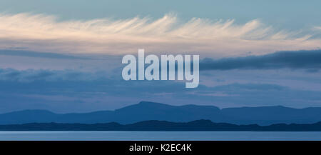 I modelli cloud su Isola di Skye da Applecross, Wester Ross, Scotland, Regno Unito, novembre 2014. Foto Stock