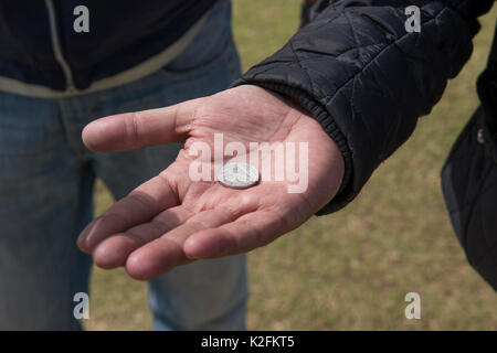 Lanciare la moneta per giocare. Xxii Fraternità legale Cricket Torneo, Bradford Inghilterra 9 Giugno 2017 Foto Stock