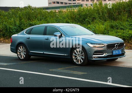 Daqing Cina produceva Volvo S90 lwb su un funzionario test drive Foto Stock