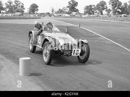 1953 mg Tucker- Peake speciale. 1953 MCC 4a Silverstone Riunione 20/6/1953. Foto Stock