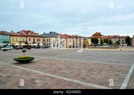 OLKUSZ, Polonia - Agosto 13, 2017: Bel mercato in città Olkusz, Polonia. Foto Stock