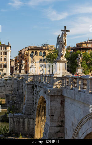 Ponte Sant'Angelo a Roma, Italia Foto Stock