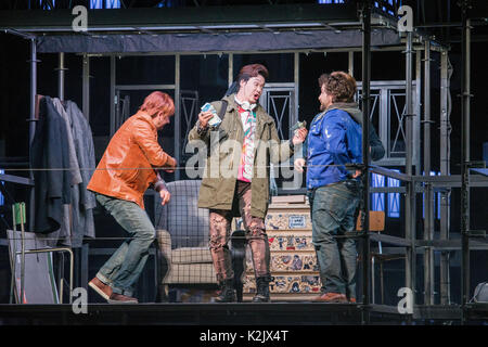 Foto: La Boheme (opera), il teatro del Festival la più grande storia d'amore dell'Opera. La bohème è un sontutu Foto Stock