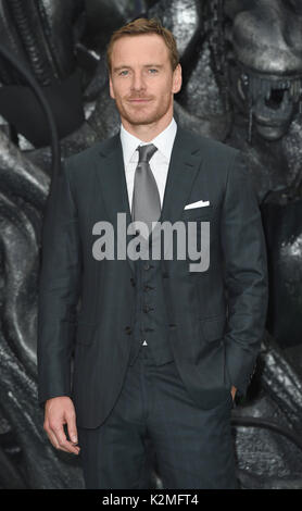 Foto deve essere accreditato ©Alpha premere 079965 04/05/2017 Michael Fassbender Alien Alleanza Premiere Mondiale Odeon Leicester Square Londra Foto Stock