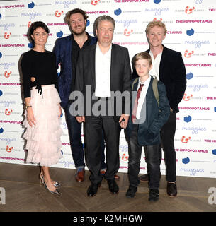 Foto deve essere accreditato ©Alpha premere 078237 31/05/2017 Lyne Renee Giovanni Jencks Roger Allam Dean Ridge ippopotamo carità lo screening di Gala Il Mayfair Hotel Londra Foto Stock