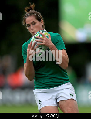 Irlandese della Nora Stapleton durante il 2017 le donne la Coppa del Mondo di Rugby, Pool C corrisponde all'UCD Bowl, Dublino. Foto Stock