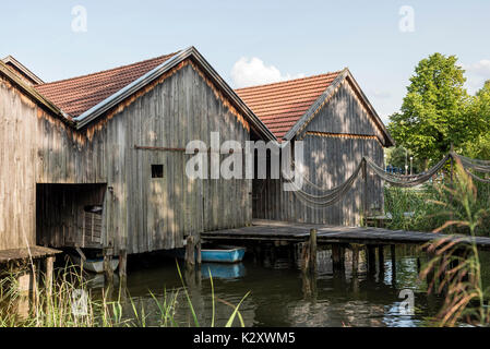 Boathouses a Diessen am Ammersee, Baviera, Germania Foto Stock