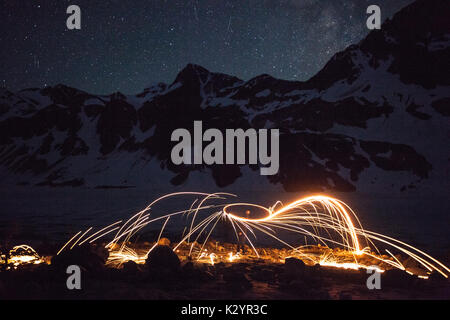 Illuminare la notte, Garibaldi Provincial Park, BC Foto Stock