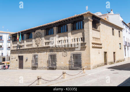 Vecchio macellai populo square, tribunali effettivamente, BAEZA, jaen, Spagna Foto Stock