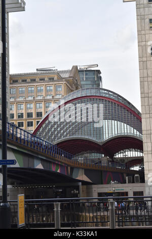 Londra - Heron Quays Docklands Light Railway Station, Canary Wharf Foto Stock