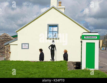 Murale di Charlie Chaplin a Waterville, Iveragh Peninsula, nella contea di Kerry, Irlanda meridionale Foto Stock