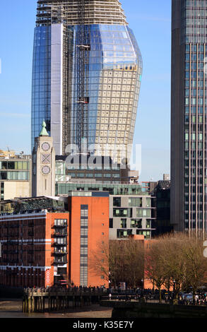 Regno Unito, Londra, South Bank, oxo tower, uno blackfriars e south bank tower Foto Stock