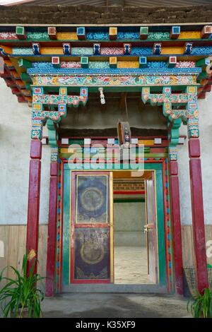 Lo manthang porta in mustang superiore Foto Stock