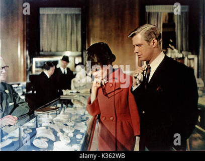 HEPBURN, PEPPARD, COLAZIONE AL TIFFANY'S, 1961 Foto Stock