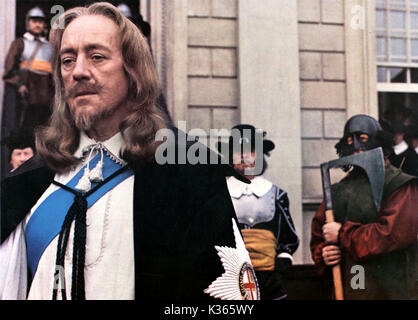 CROMWELL ALEC GUINNESS come re Carlo I data: 1970 Foto Stock