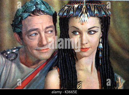 CESARE E CLEOPATRA REGIA DI GABRIEL PASCAL IN TECHNICOLOR CLAUDE RAINS VIVIEN LEIGH CAESAR E CLEOPATRA CLAUDE RAIN, VIVIEN LEIGH data: 1945 Foto Stock