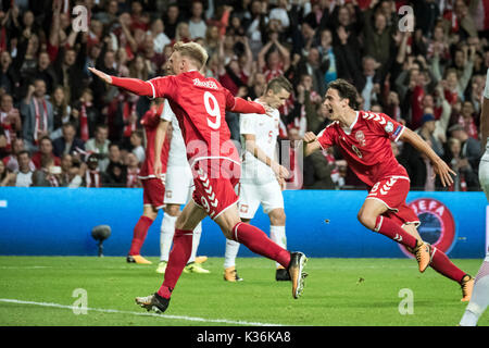 Copenhagen, Danimarca. 01 Sep, 2017. Danimarca Copenhagen - 1 settembre 2017. Nicolai Jørgensen (9) della Danimarca visto durante la Coppa del Mondo il qualificatore tra la Danimarca e la Polonia a Telia Parken di Copenaghen. Credito: Gonzales foto/Alamy Live News Foto Stock