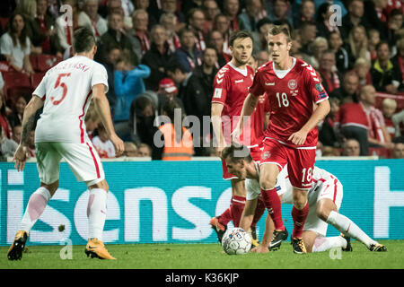 Copenhagen, Danimarca. 01 Sep, 2017. Danimarca Copenhagen - 1 settembre 2017. Lukas Lerager (18) della Danimarca visto durante la Coppa del Mondo il qualificatore tra la Danimarca e la Polonia a Telia Parken di Copenaghen. Credito: Gonzales foto/Alamy Live News Foto Stock