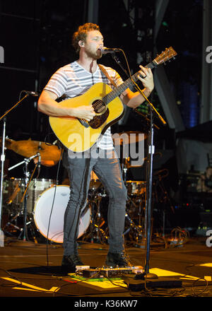 Miami, Florida, Stati Uniti d'America. 01 Sep, 2017. Phillip Phillips in concerto presso la Bayfront Park anfiteatro in Miami. Il 1 settembre 2017. Credito: MediaPunch Inc/Alamy Live News Foto Stock