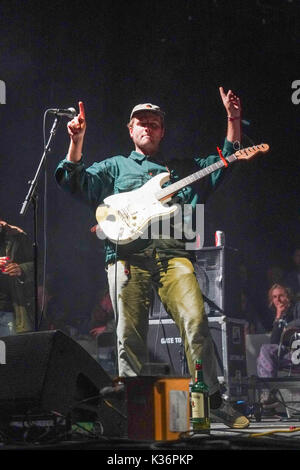 Regno Unito. 01 Sep, 2017. mac demarco performing live sui boschi tappa al 2017 fine del festival di strada in larmer tree gardens nel Dorset. photo Data: venerdì, 1 settembre 2017. Credito: roger garfield/alamy live news Foto Stock