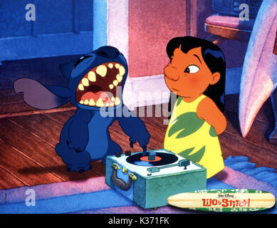 LILO & STITCH COPYRIGHT WALT DISNEY CORP data: 2002 Foto Stock