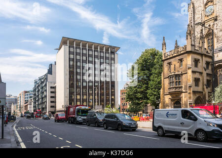 65 Holborn Viaduct. Anni sessanta modernista aumento elevato blocco uffici nella città di Londra, Regno Unito Foto Stock