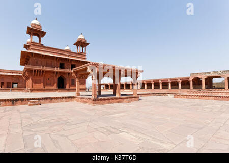 Fatehpur Sikri, India. Il complesso imperiale è uno degli esempi meglio conservati di architettura di Mughal in India. Foto Stock