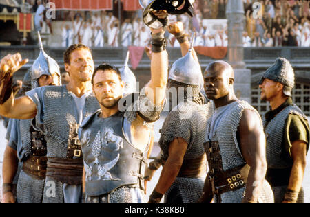 GLADIATOR RALF MOELLER, Russell Crowe, Djimon Hounsou GLADIATOR RALF MOELLER, Russell Crowe, Djimon Hounsou data: 2000 Foto Stock